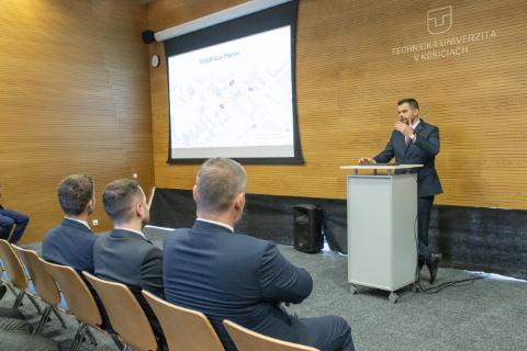 Návšteva delegácie Ministerstva školstva na TUKE