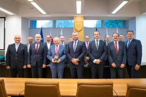 Technická univerzita v Košiciach ocenila Rudolfa Schustera za celoživotné dielo