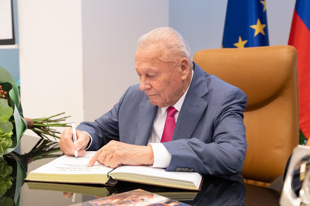 Technická univerzita v Košiciach ocenila Rudolfa Schustera za celoživotné dielo