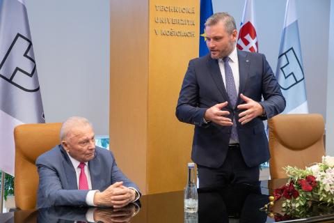 Technická univerzita v Košiciach ocenila Rudolfa Schustera za celoživotné dielo